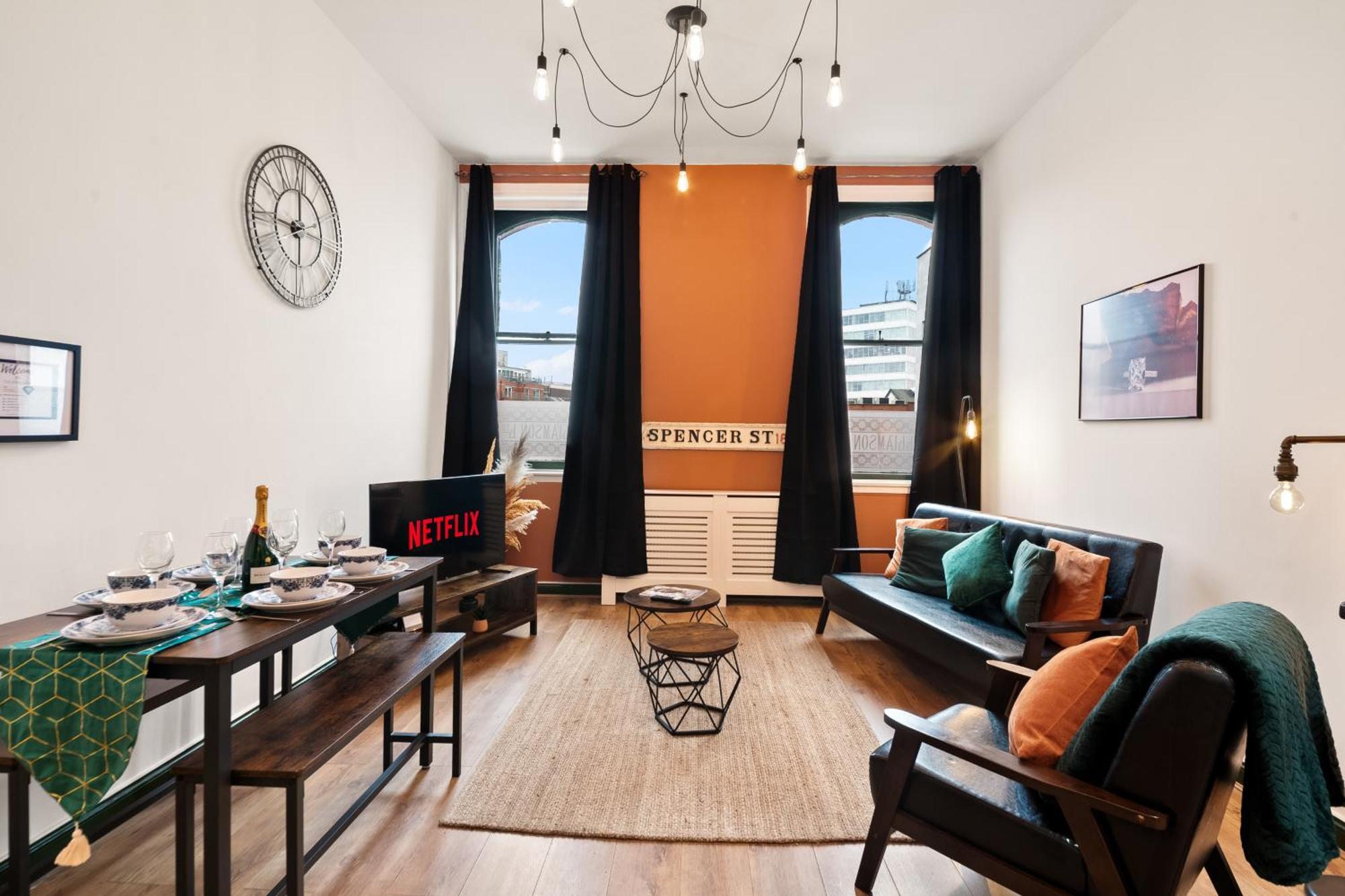 Spacious Birmingham City Apartment Extérieur photo